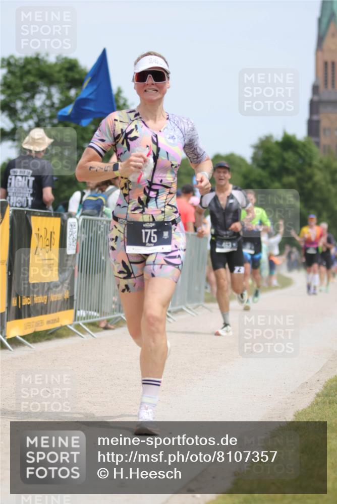 22.06.2025 - Viking Triathlon H.Heesch http://msf.ph/oto/8107357 22.06.2025 13:55:38 Laufen 29, 175, 348, 463, 526, 638 meine-sportfotos.de