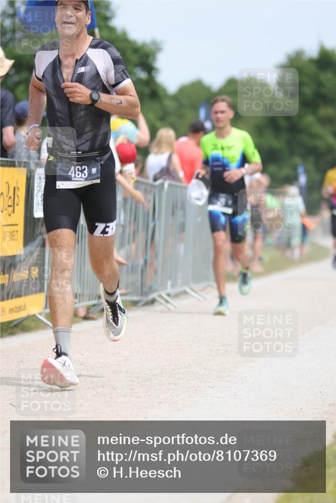 22.06.2025 - Viking Triathlon H.Heesch http://msf.ph/oto/8107369 22.06.2025 13:55:41 Laufen 29, 175, 348, 463, 554, 638 meine-sportfotos.de