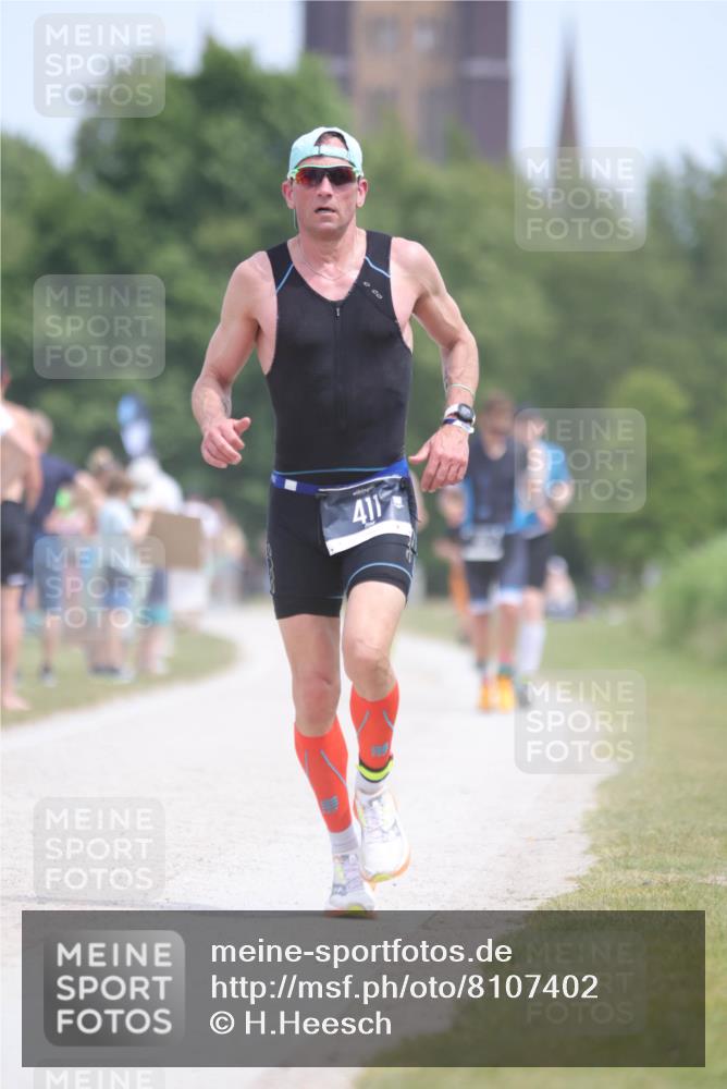 22.06.2025 - Viking Triathlon H.Heesch http://msf.ph/oto/8107402 22.06.2025 13:56:00 Laufen 17, 171, 286, 337, 411, 485, 640 meine-sportfotos.de
