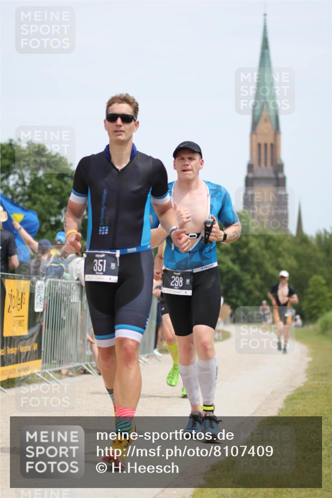 22.06.2025 - Viking Triathlon H.Heesch http://msf.ph/oto/8107409 22.06.2025 13:56:12 Laufen 234, 298, 351 meine-sportfotos.de