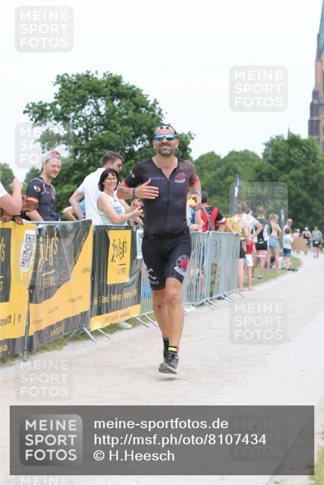 22.06.2025 - Viking Triathlon H.Heesch http://msf.ph/oto/8107434 22.06.2025 14:31:38 Laufen 365, 395 meine-sportfotos.de