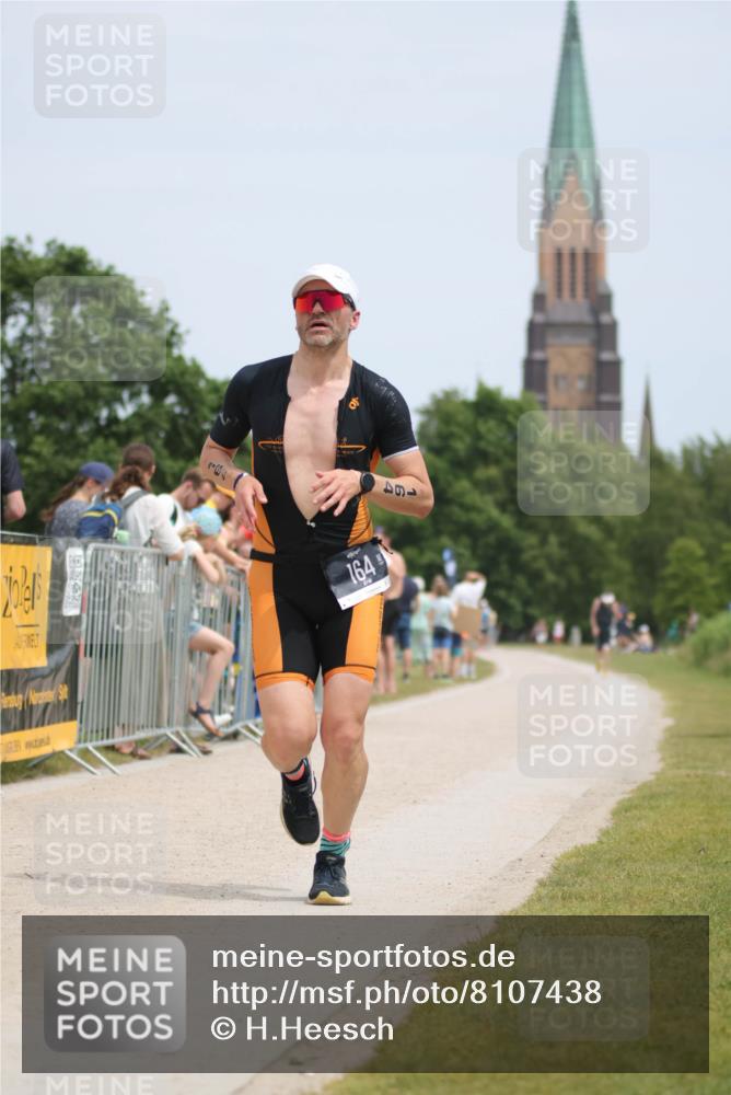 22.06.2025 - Viking Triathlon H.Heesch http://msf.ph/oto/8107438 22.06.2025 13:56:20 Laufen 164, 234 meine-sportfotos.de