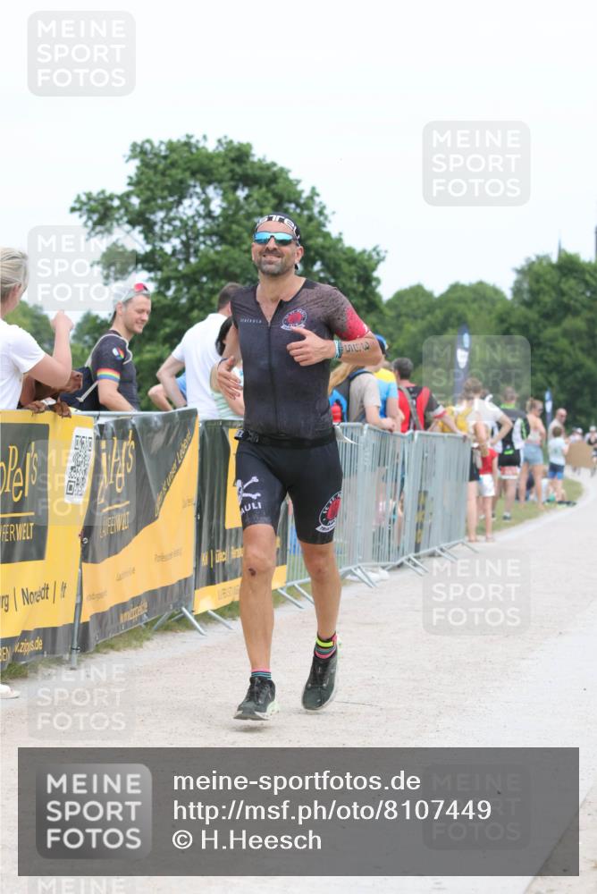 22.06.2025 - Viking Triathlon H.Heesch http://msf.ph/oto/8107449 22.06.2025 14:31:38 Laufen 365, 395 meine-sportfotos.de