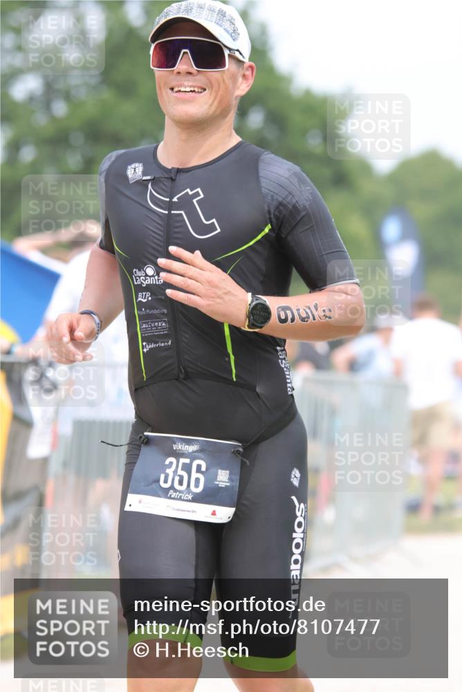 22.06.2025 - Viking Triathlon H.Heesch http://msf.ph/oto/8107477 22.06.2025 14:42:06 Laufen 184, 356, 366, 601 meine-sportfotos.de