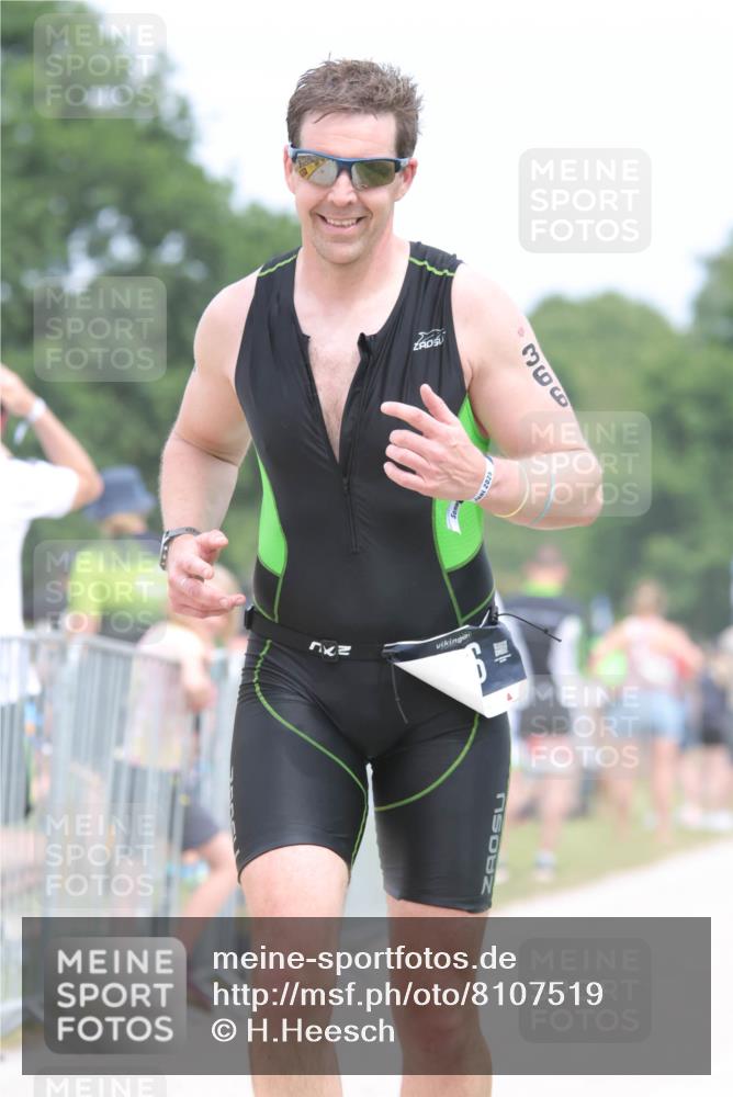 22.06.2025 - Viking Triathlon H.Heesch http://msf.ph/oto/8107519 22.06.2025 14:42:08 Laufen 184, 356, 366, 601 meine-sportfotos.de