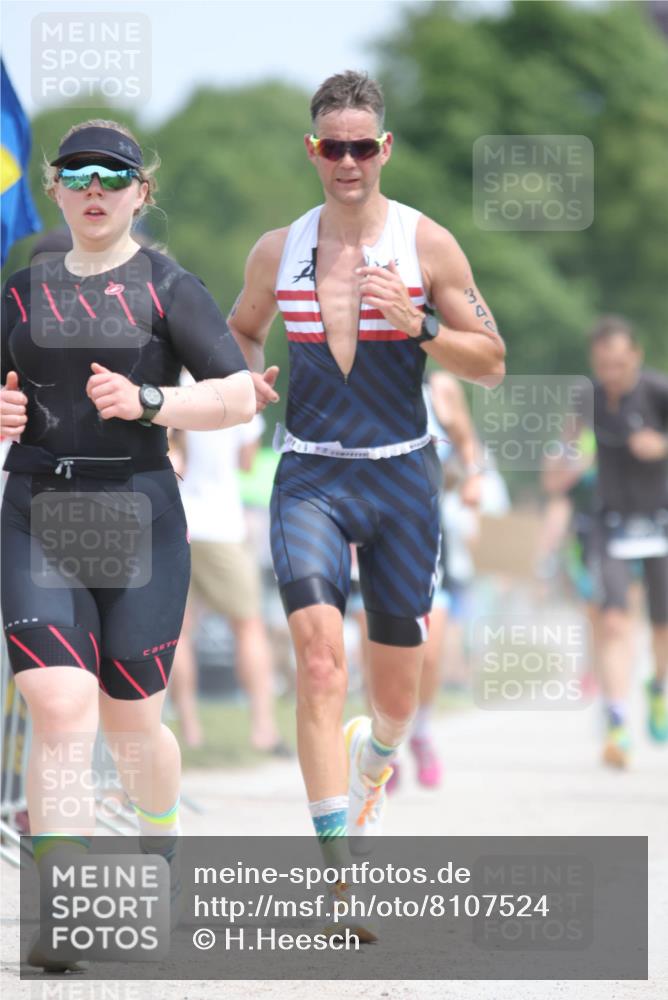 22.06.2025 - Viking Triathlon H.Heesch http://msf.ph/oto/8107524 22.06.2025 13:57:51 Laufen 240, 340, 425, 532, 605 meine-sportfotos.de