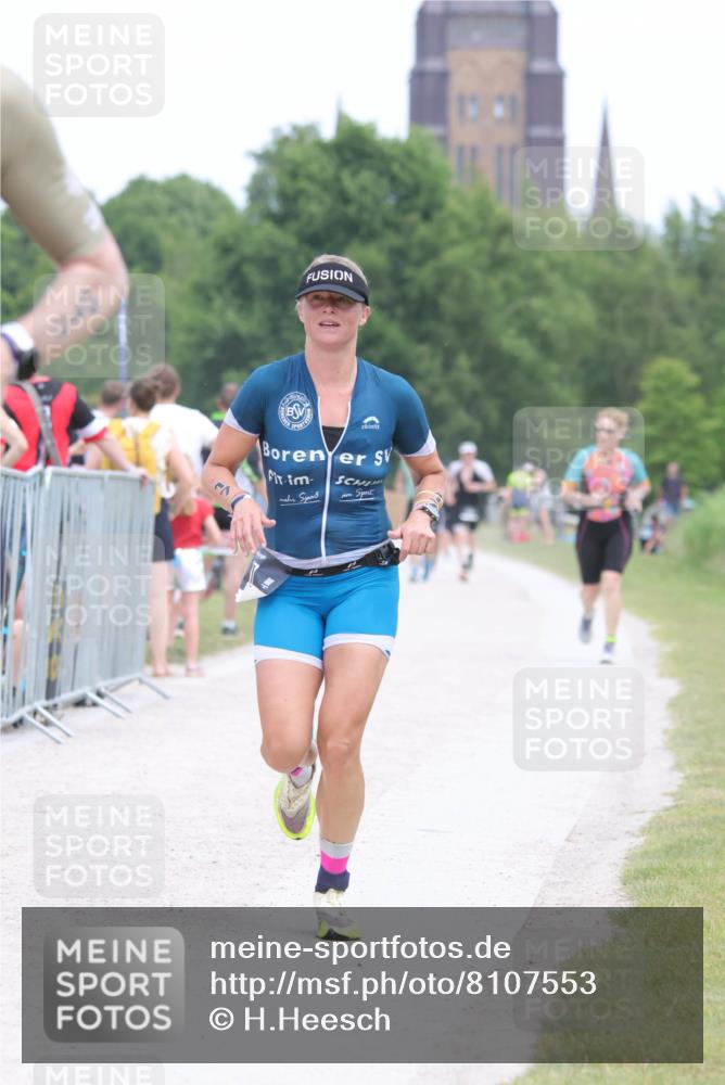 22.06.2025 - Viking Triathlon H.Heesch http://msf.ph/oto/8107553 22.06.2025 14:31:48 Laufen 17, 518 meine-sportfotos.de