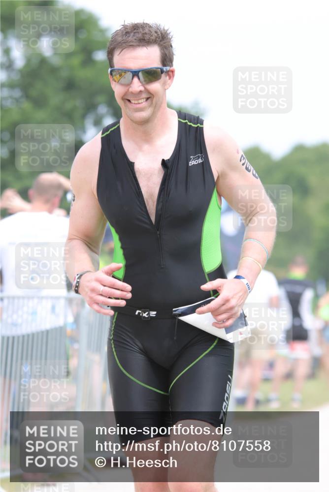 22.06.2025 - Viking Triathlon H.Heesch http://msf.ph/oto/8107558 22.06.2025 14:42:08 Laufen 184, 356, 366, 601 meine-sportfotos.de