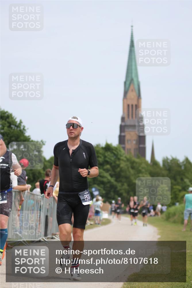 22.06.2025 - Viking Triathlon H.Heesch http://msf.ph/oto/8107618 22.06.2025 13:58:45 Laufen 48, 185, 266 meine-sportfotos.de