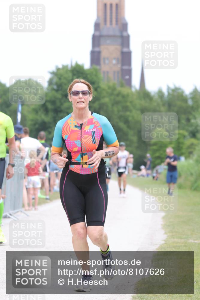 22.06.2025 - Viking Triathlon H.Heesch http://msf.ph/oto/8107626 22.06.2025 14:31:58 Laufen 263, 268 meine-sportfotos.de