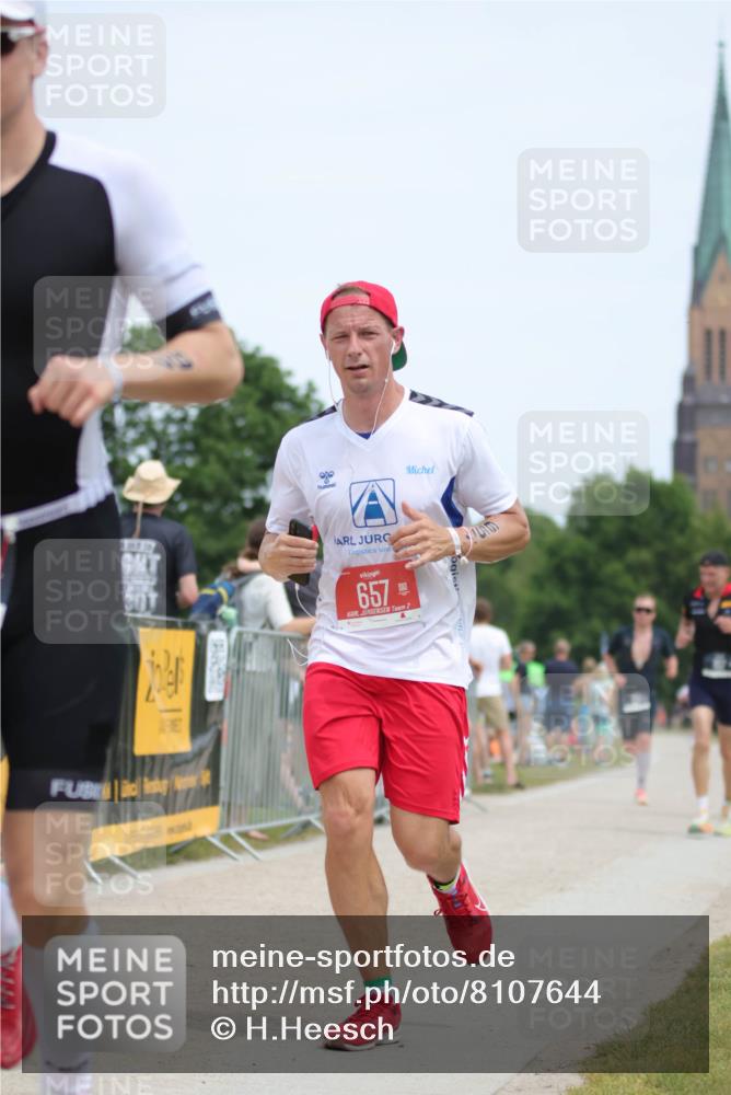 22.06.2025 - Viking Triathlon H.Heesch http://msf.ph/oto/8107644 22.06.2025 14:00:26 Laufen 97, 102, 152, 241, 657 meine-sportfotos.de