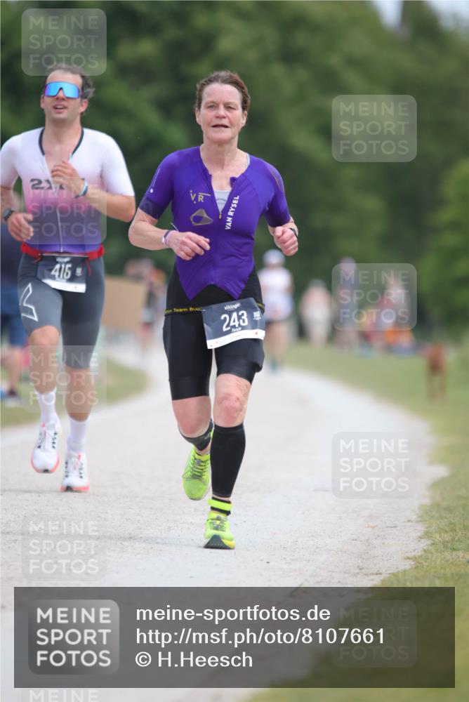 22.06.2025 - Viking Triathlon H.Heesch http://msf.ph/oto/8107661 22.06.2025 14:00:44 Laufen 243, 415 meine-sportfotos.de