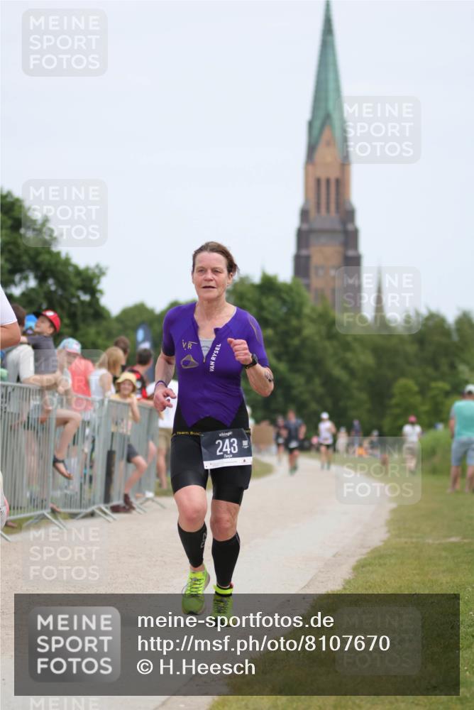 22.06.2025 - Viking Triathlon H.Heesch http://msf.ph/oto/8107670 22.06.2025 14:00:47 Laufen 243, 415 meine-sportfotos.de