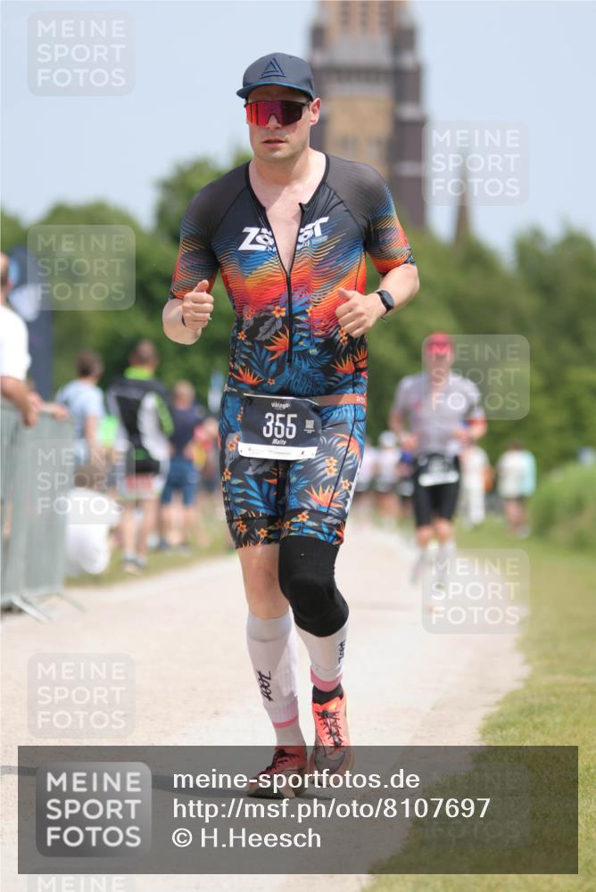 22.06.2025 - Viking Triathlon H.Heesch http://msf.ph/oto/8107697 22.06.2025 14:22:35 Laufen 355 meine-sportfotos.de