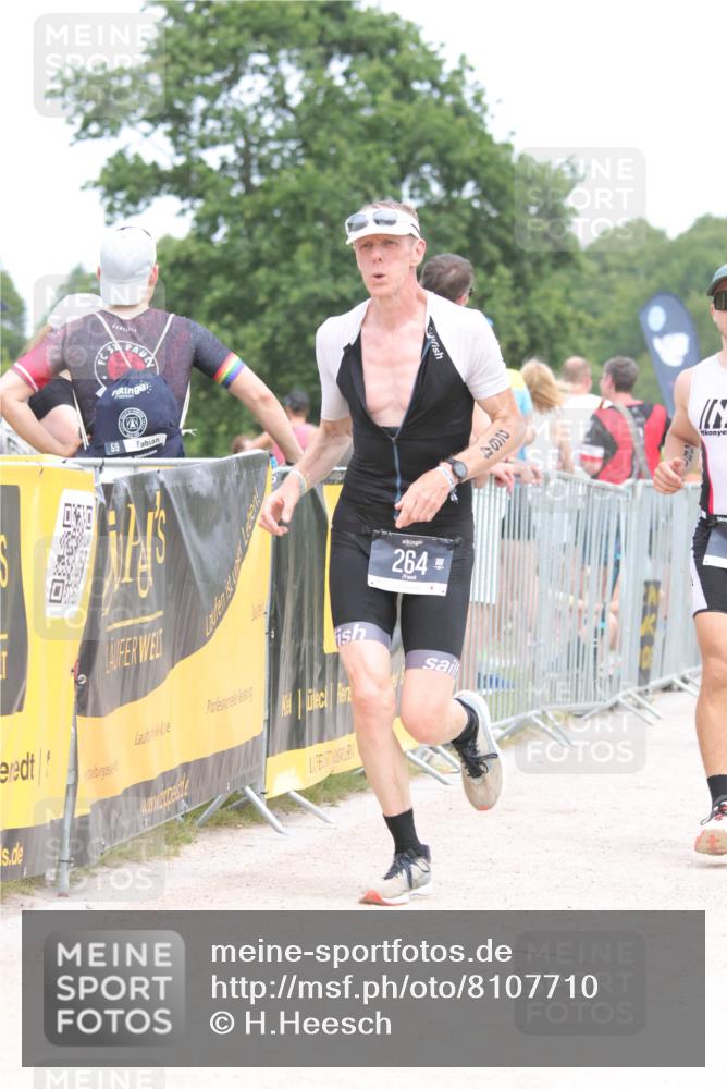 22.06.2025 - Viking Triathlon H.Heesch http://msf.ph/oto/8107710 22.06.2025 14:32:09 Laufen 263, 264, 374, 481 meine-sportfotos.de