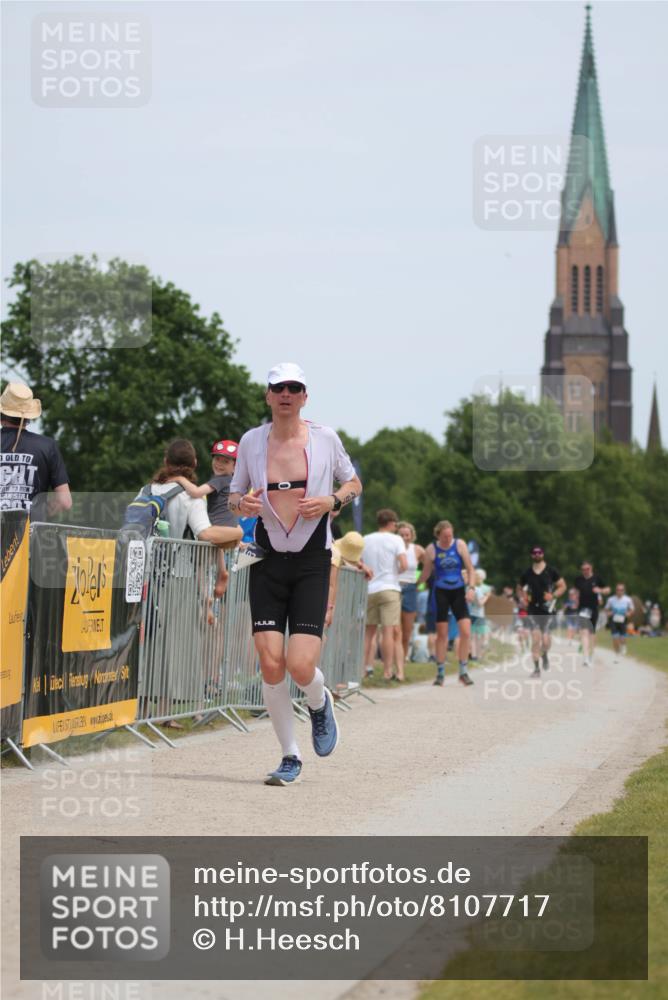 22.06.2025 - Viking Triathlon H.Heesch http://msf.ph/oto/8107717 22.06.2025 14:01:26 Laufen 487 meine-sportfotos.de