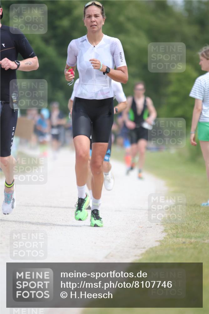 22.06.2025 - Viking Triathlon H.Heesch http://msf.ph/oto/8107746 22.06.2025 14:01:39 Laufen 13, 51, 313, 383, 540, 542 meine-sportfotos.de
