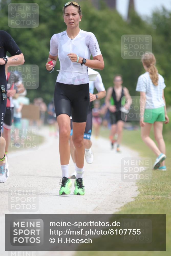 22.06.2025 - Viking Triathlon H.Heesch http://msf.ph/oto/8107755 22.06.2025 14:01:39 Laufen 13, 51, 313, 383, 540, 542 meine-sportfotos.de