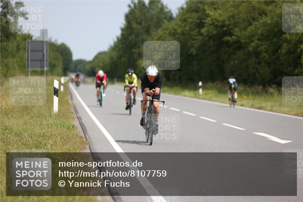 22.06.2025 - Viking Triathlon Yannick Fuchs http://msf.ph/oto/8107759 22.06.2025 12:12:46 Radfahren 93, 287, 473, 659 meine-sportfotos.de