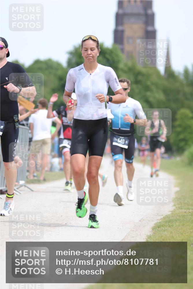 22.06.2025 - Viking Triathlon H.Heesch http://msf.ph/oto/8107781 22.06.2025 14:01:41 Laufen 13, 51, 313, 383, 540, 542 meine-sportfotos.de