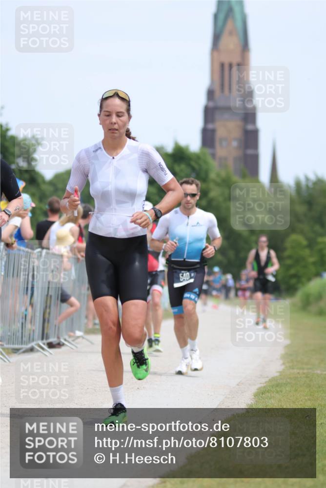 22.06.2025 - Viking Triathlon H.Heesch http://msf.ph/oto/8107803 22.06.2025 14:01:42 Laufen 13, 51, 313, 383, 540, 542 meine-sportfotos.de