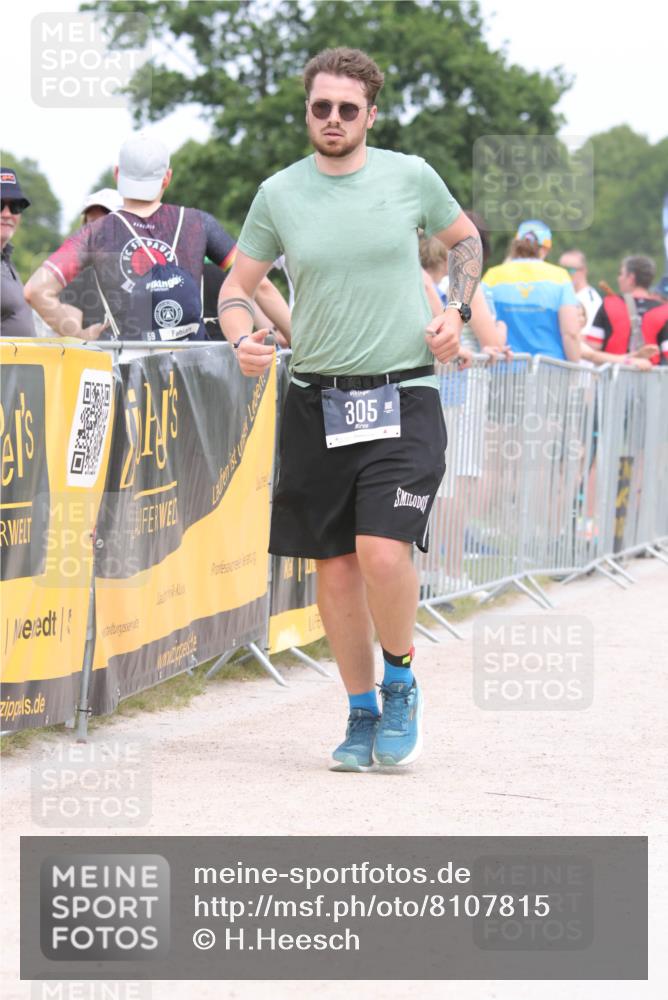 22.06.2025 - Viking Triathlon H.Heesch http://msf.ph/oto/8107815 22.06.2025 14:32:15 Laufen 264, 305, 374, 481 meine-sportfotos.de