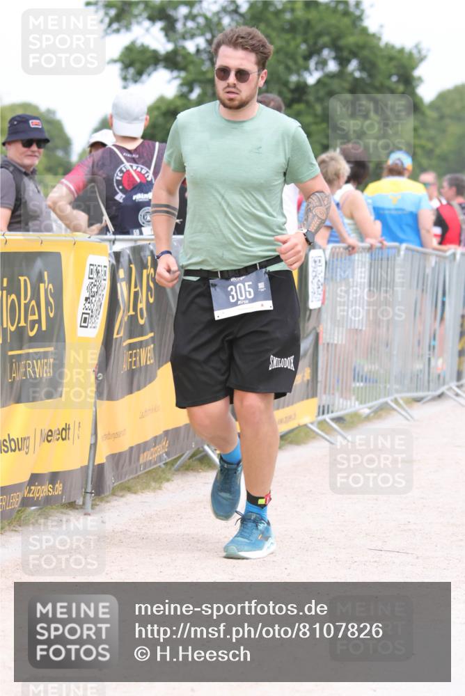 22.06.2025 - Viking Triathlon H.Heesch http://msf.ph/oto/8107826 22.06.2025 14:32:15 Laufen 264, 305, 374, 481 meine-sportfotos.de