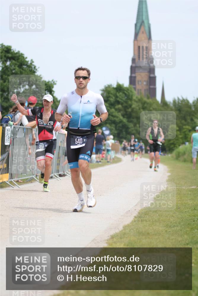 22.06.2025 - Viking Triathlon H.Heesch http://msf.ph/oto/8107829 22.06.2025 14:01:44 Laufen 13, 51, 313, 366, 540, 542 meine-sportfotos.de