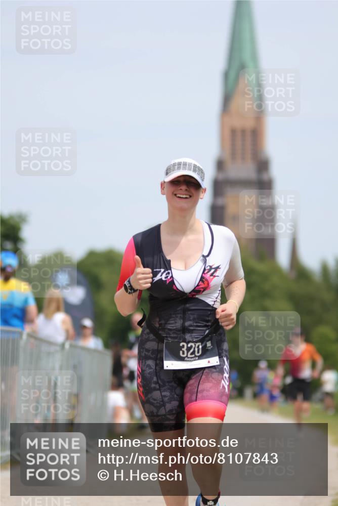 22.06.2025 - Viking Triathlon H.Heesch http://msf.ph/oto/8107843 22.06.2025 14:23:31 Laufen 33, 190, 320 meine-sportfotos.de