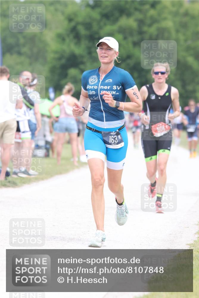 22.06.2025 - Viking Triathlon H.Heesch http://msf.ph/oto/8107848 22.06.2025 14:42:28 Laufen 163, 540, 606 meine-sportfotos.de
