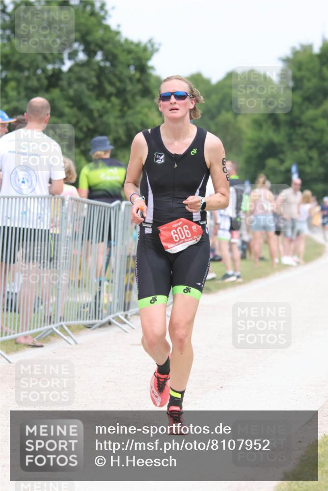 22.06.2025 - Viking Triathlon H.Heesch http://msf.ph/oto/8107952 22.06.2025 14:42:32 Laufen 163, 540, 606 meine-sportfotos.de