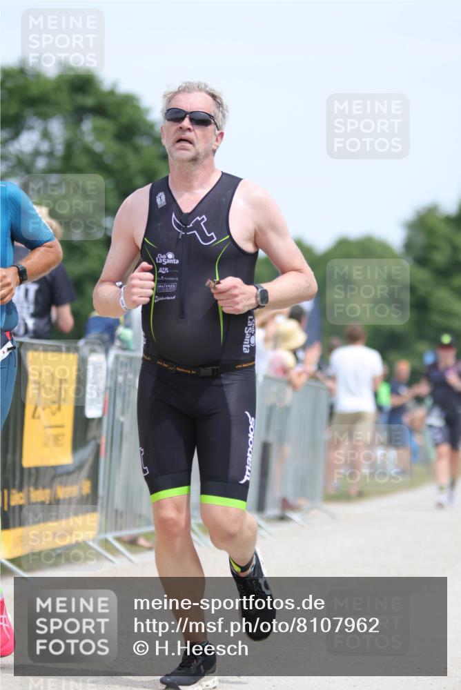 22.06.2025 - Viking Triathlon H.Heesch http://msf.ph/oto/8107962 22.06.2025 14:02:15 Laufen 23, 41, 144 meine-sportfotos.de