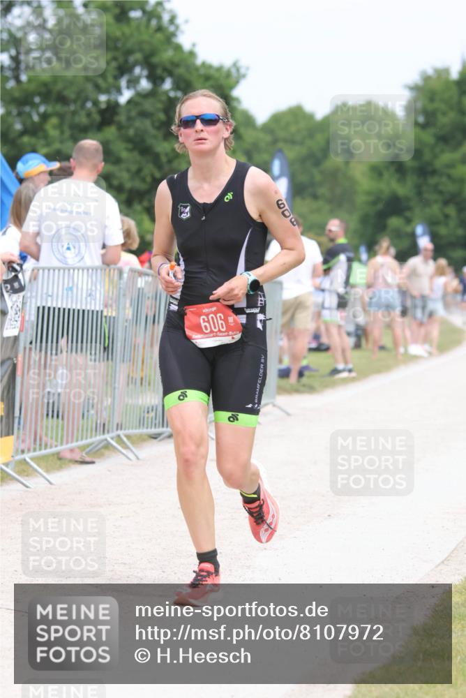 22.06.2025 - Viking Triathlon H.Heesch http://msf.ph/oto/8107972 22.06.2025 14:42:33 Laufen 163, 606 meine-sportfotos.de