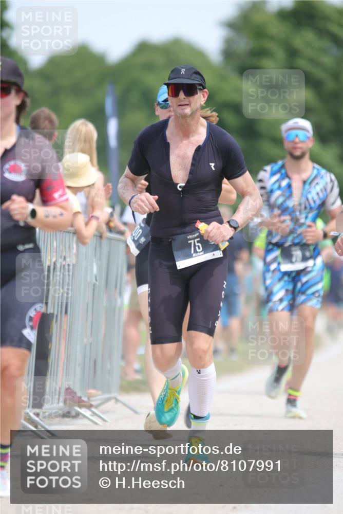 22.06.2025 - Viking Triathlon H.Heesch http://msf.ph/oto/8107991 22.06.2025 14:02:21 Laufen 23, 70, 75, 139, 144, 200, 375 meine-sportfotos.de