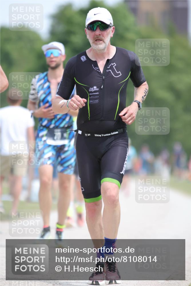 22.06.2025 - Viking Triathlon H.Heesch http://msf.ph/oto/8108014 22.06.2025 14:02:23 Laufen 70, 75, 139, 200, 375 meine-sportfotos.de