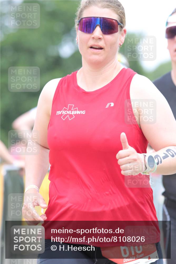22.06.2025 - Viking Triathlon H.Heesch http://msf.ph/oto/8108026 22.06.2025 14:32:50 Laufen 90, 169, 544, 616 meine-sportfotos.de