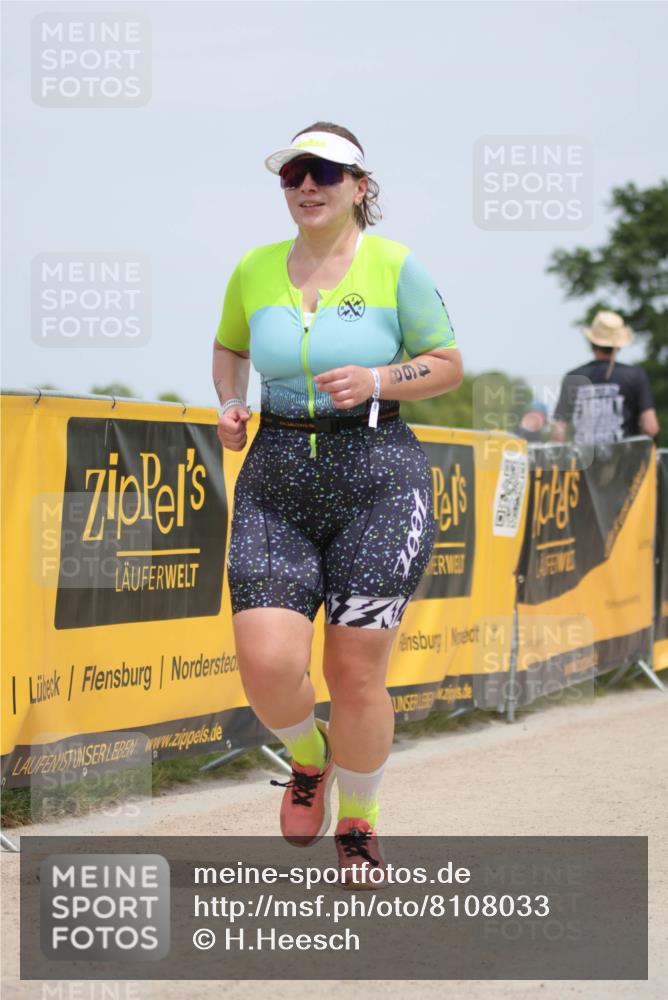 22.06.2025 - Viking Triathlon H.Heesch http://msf.ph/oto/8108033 22.06.2025 14:02:33 Laufen 70, 468 meine-sportfotos.de