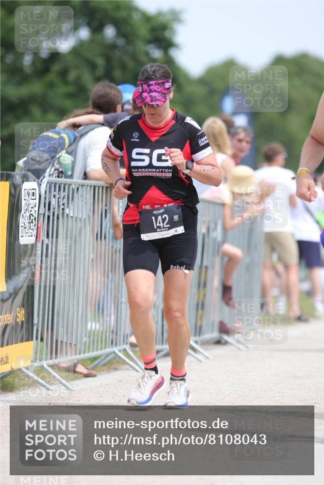 22.06.2025 - Viking Triathlon H.Heesch http://msf.ph/oto/8108043 22.06.2025 14:03:03 Laufen 61, 142, 402, 557, 623 meine-sportfotos.de