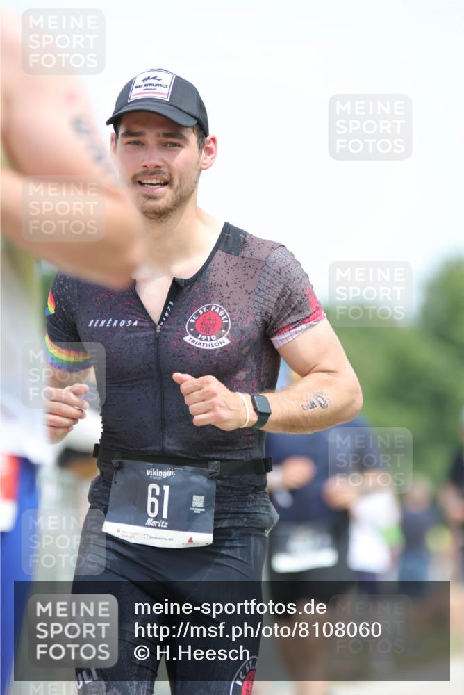 22.06.2025 - Viking Triathlon H.Heesch http://msf.ph/oto/8108060 22.06.2025 14:03:05 Laufen 61, 142, 402, 557, 623 meine-sportfotos.de