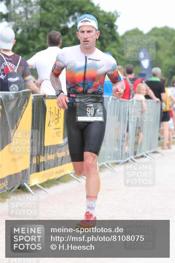 22.06.2025 - Viking Triathlon H.Heesch http://msf.ph/oto/8108075 22.06.2025 14:32:56 Laufen 90 meine-sportfotos.de