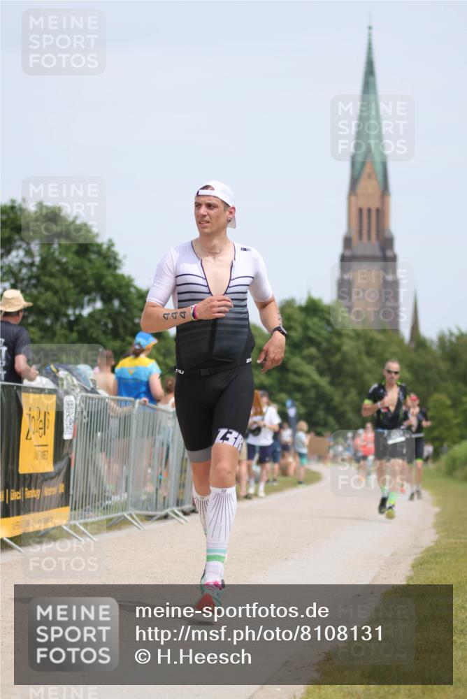 22.06.2025 - Viking Triathlon H.Heesch http://msf.ph/oto/8108131 22.06.2025 14:03:21 Laufen 444, 523 meine-sportfotos.de