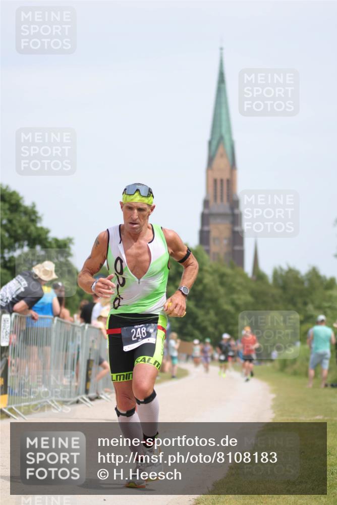 22.06.2025 - Viking Triathlon H.Heesch http://msf.ph/oto/8108183 22.06.2025 14:03:38 Laufen 130, 248, 258, 469, 620 meine-sportfotos.de