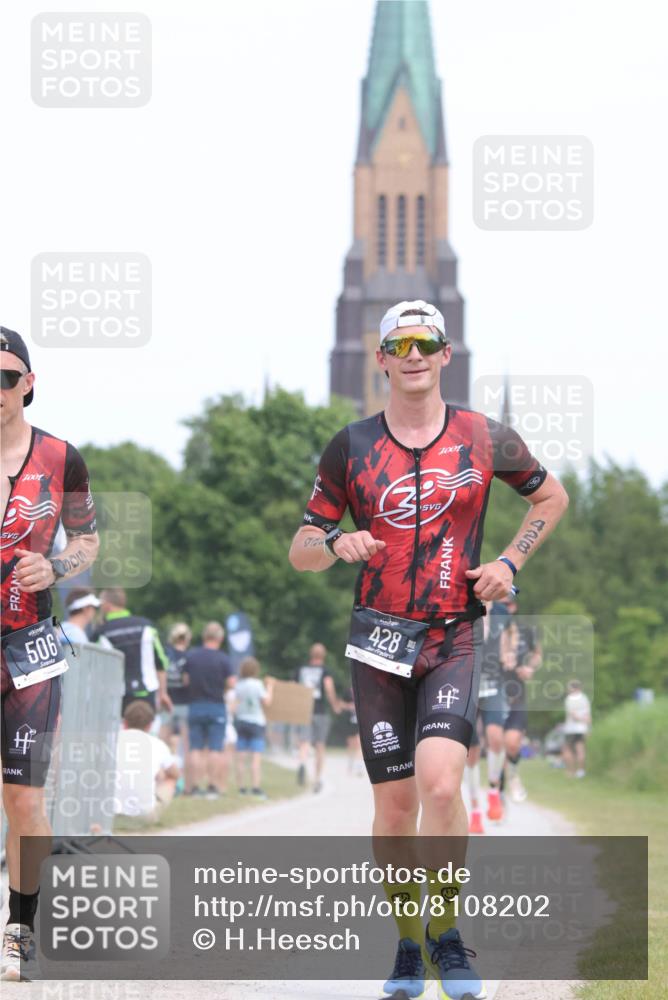 22.06.2025 - Viking Triathlon H.Heesch http://msf.ph/oto/8108202 22.06.2025 14:25:42 Laufen 188, 219, 428, 506, 529 meine-sportfotos.de