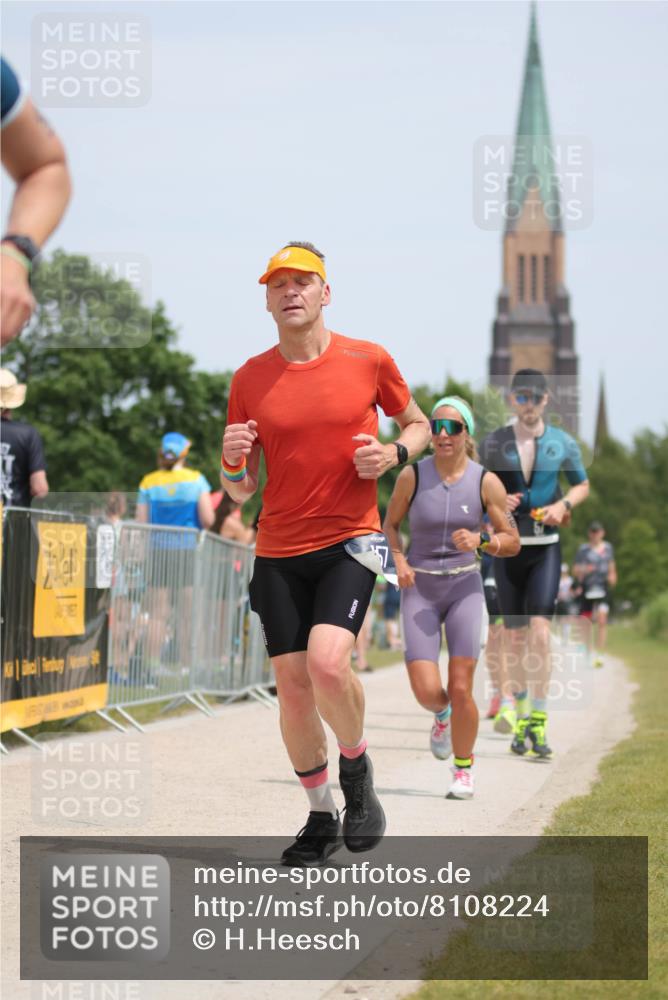 22.06.2025 - Viking Triathlon H.Heesch http://msf.ph/oto/8108224 22.06.2025 14:03:54 Laufen 57, 58, 157, 163, 166, 356 meine-sportfotos.de