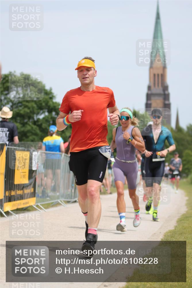 22.06.2025 - Viking Triathlon H.Heesch http://msf.ph/oto/8108228 22.06.2025 14:03:54 Laufen 57, 58, 157, 163, 166, 356 meine-sportfotos.de