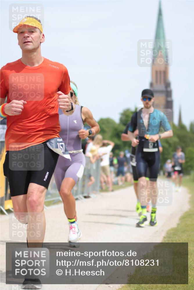 22.06.2025 - Viking Triathlon H.Heesch http://msf.ph/oto/8108231 22.06.2025 14:03:55 Laufen 57, 58, 157, 163, 166, 356 meine-sportfotos.de