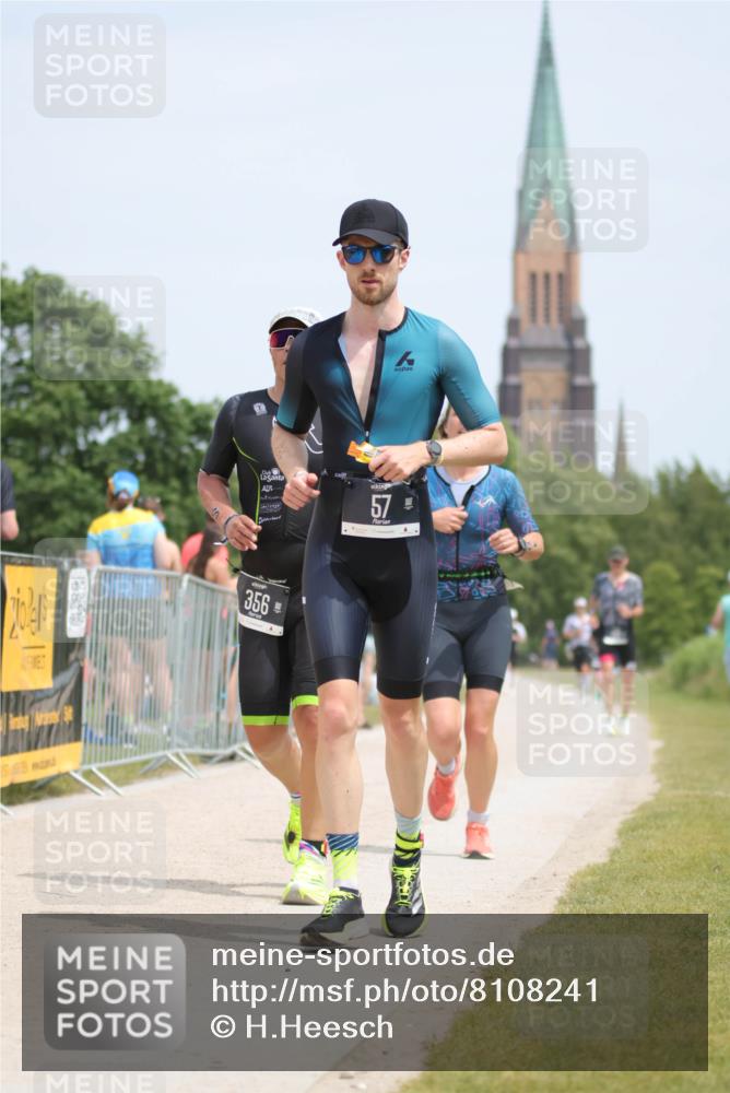 22.06.2025 - Viking Triathlon H.Heesch http://msf.ph/oto/8108241 22.06.2025 14:03:57 Laufen 1, 57, 58, 157, 163, 166, 356 meine-sportfotos.de