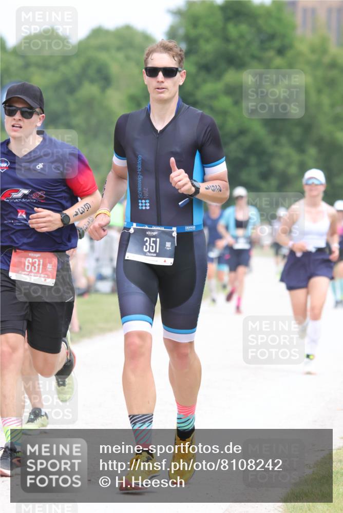 22.06.2025 - Viking Triathlon H.Heesch http://msf.ph/oto/8108242 22.06.2025 14:42:48 Laufen 313, 351, 603, 631 meine-sportfotos.de