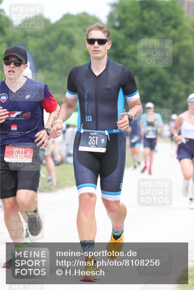 22.06.2025 - Viking Triathlon H.Heesch http://msf.ph/oto/8108256 22.06.2025 14:42:48 Laufen 313, 351, 603, 631 meine-sportfotos.de