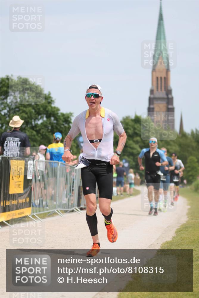 22.06.2025 - Viking Triathlon H.Heesch http://msf.ph/oto/8108315 22.06.2025 14:04:25 Laufen 91, 244, 269, 381, 458, 609 meine-sportfotos.de